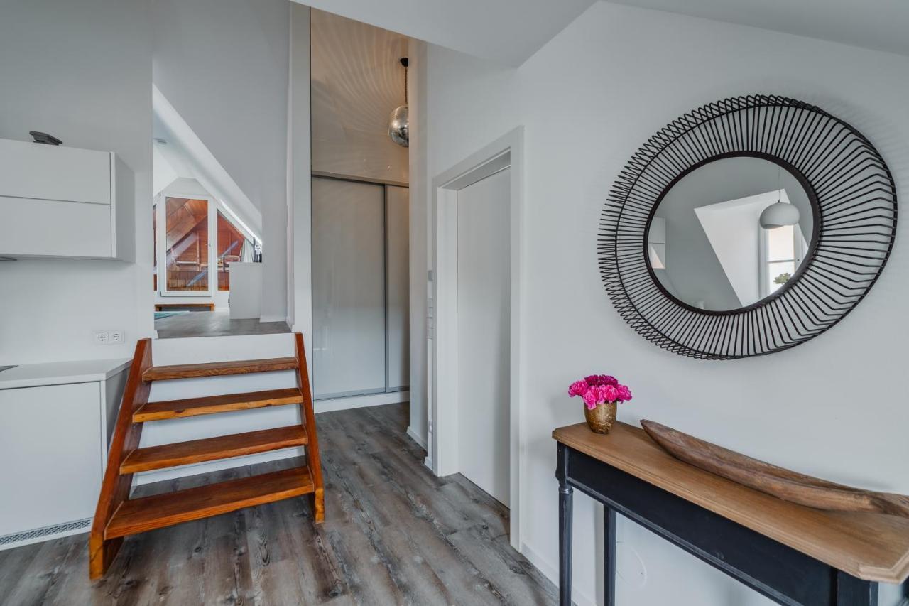 Smile Apartments Zum Goldenen Strauss 杜伦斯坦 外观 照片